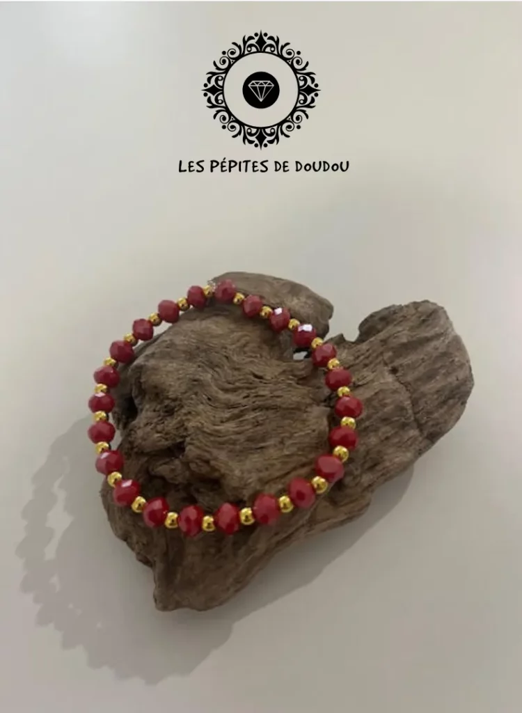 Bracelet rouge nacré