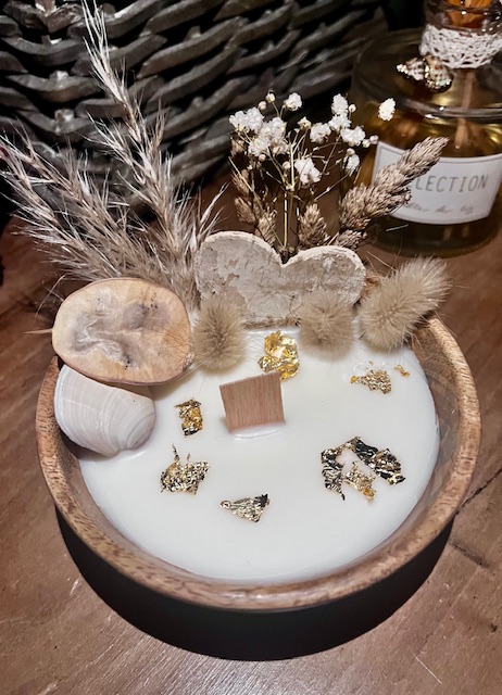 Bougie artisanale "BIO" au Monoï – Image 9